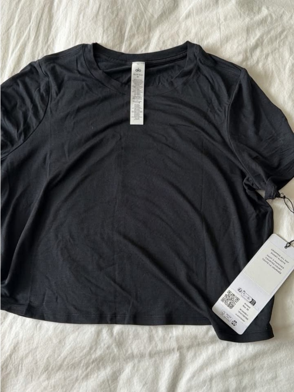 ALO Yoga Black Short Sleeve Crop Tee